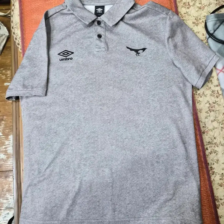 [BUNJANG] Umbro Gray Short-Sleeve Polo T-Shirt / 엄브로 회색 반팔 폴로티