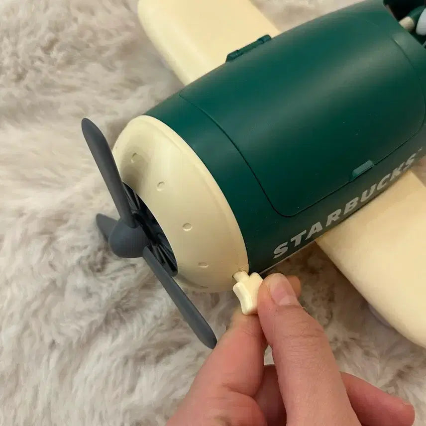 [BUNJANG] Starbucks Bearista Airplane Figure / 스타벅스 베어리스타 비행기 피규어