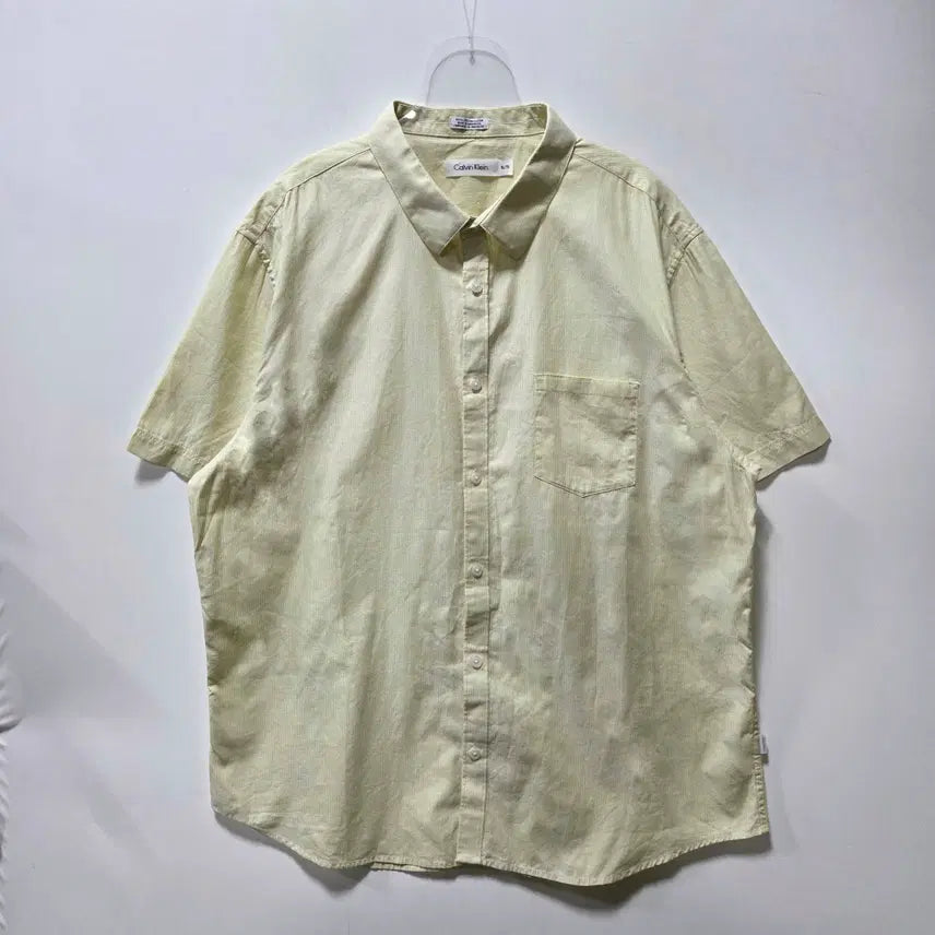[BUNJANG] Calvin Klein Light Yellow Button Short Sleeve Shirt XL / 캘빈클라인 라이트옐로우 버튼 반팔 셔츠 XL 26050702