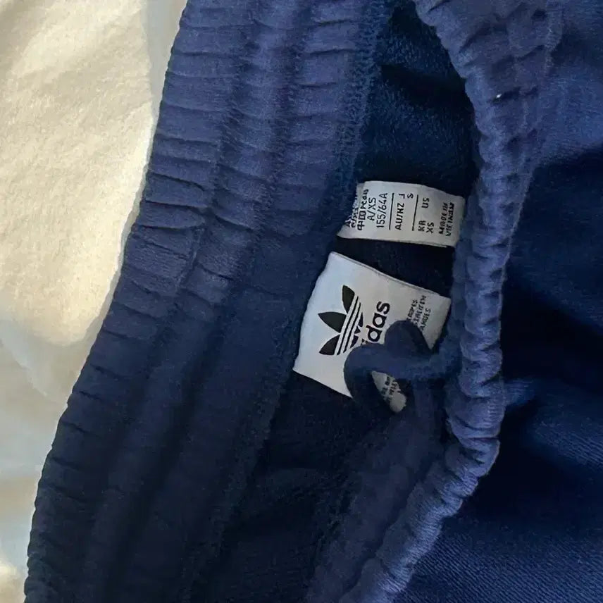 [BUNJANG] Adidas Navy Shorts XS / 아디다스 반바지 xs