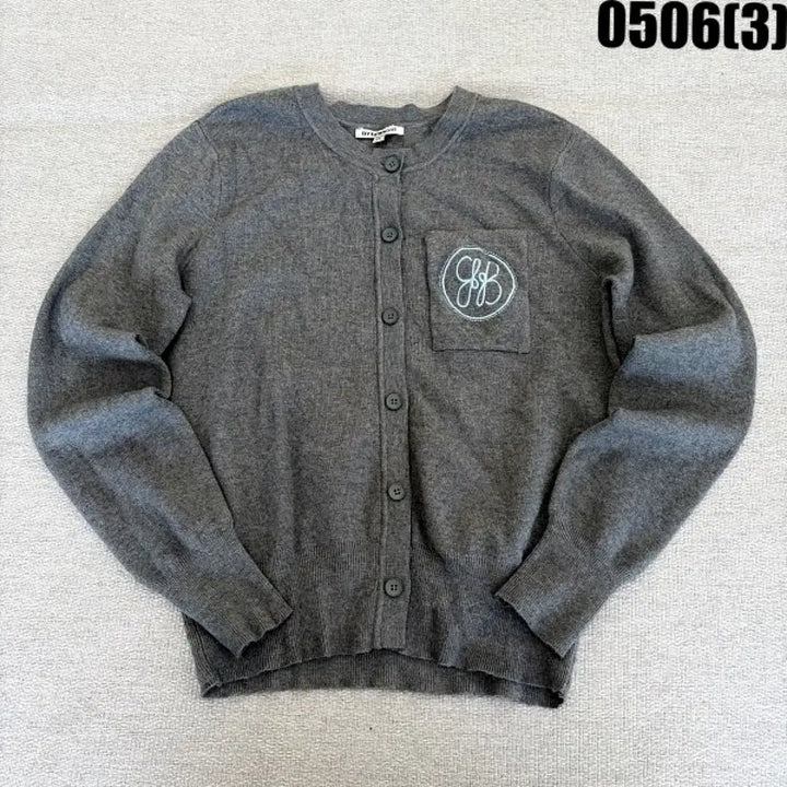 [BUNJANG] 66 Delightful Moments Grey Cardigan / 66 딜라잇풀모먼츠 회색 가디건 0506(3)