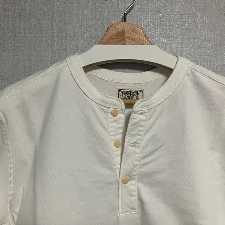 [BUNJANG] Bronson Henry Neck Long Sleeve T-Shirt - Size L / 브론슨 헨리넥 긴팔티 L사이즈