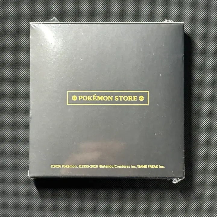 [BUNJANG] Pokemon 30th Anniversary April Limited Edition Badge (Sealed) / 4월 포켓몬 30주년 한정판 뱃지 미개봉 새상품