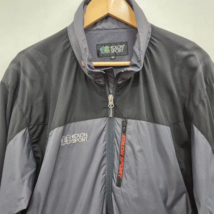 [BUNJANG] Kolon Sport Windbreaker Black/Gray / 코오롱스포츠 바람막이 블랙/그레이