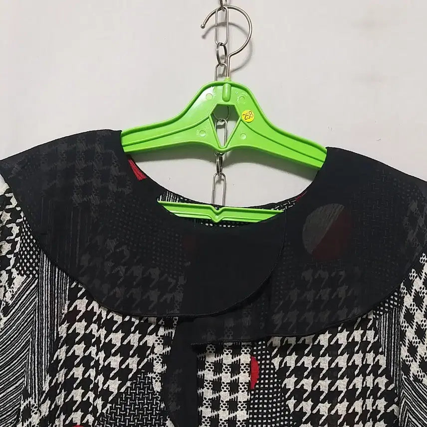 [BUNJANG] Houndstooth Check Long Dress with Black Big Collar / ㅎ258 롱원피스
