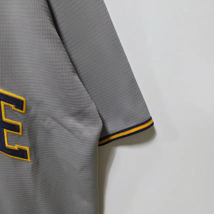 [BUNJANG] Nike Milwaukee Brewers Yelich Road Jersey XL / 나이키 밀워키 브루어스 옐리치 로드 유니폼 XL 26050704
