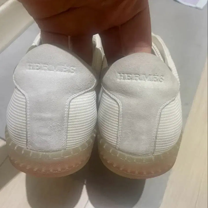 [BUNJANG] Hermes Boomerang Sneakers Suede / 에르메스 부메랑 스니커즈