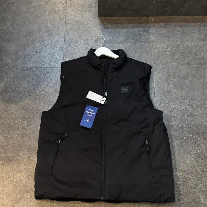 [SOLD OUT] 아이더 남성 발열 조끼패딩 새상품 110사이즈