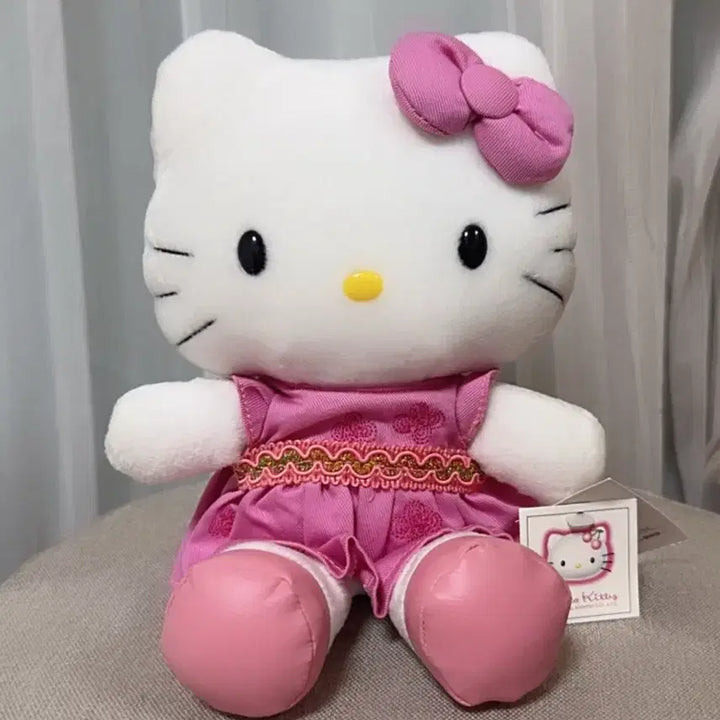 [BUNJANG] Vintage Hello Kitty Pink Dress Doll / 고전 헬로키티 핑크 원피스 인형