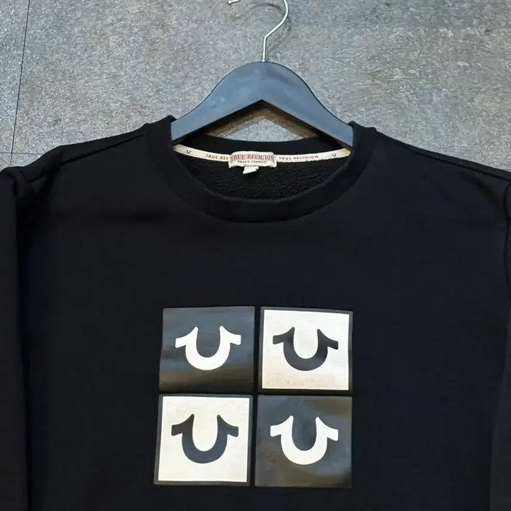 [BUNJANG] True Religion Black Sweatshirt XL / 트루릴리젼 블랙 맨투맨 XL사이즈