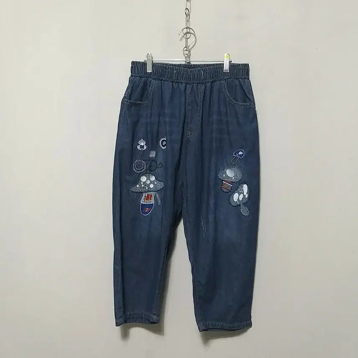 [BUNJANG] Denim Pants with Elastic Waistband and Mushroom Embroidery / ㅎ261 밴딩청바지