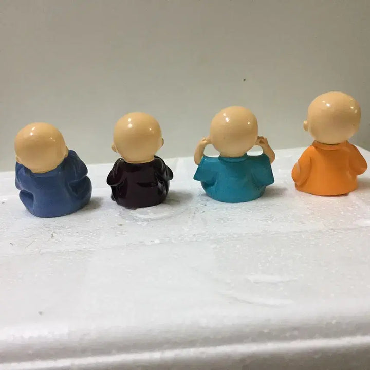 [BUNJANG] Set of 4 Adorable Bald Children Figurines / 앙증맞은 빡빡머리 아이들 4명 조형/  요316