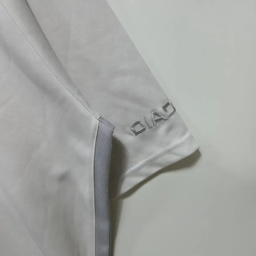 [BUNJANG] Diadora Old Skool White Short Sleeve T-Shirt Size 110 / 디아도라 올드스쿨 화이트 스포츠 반팔티 110 26050708