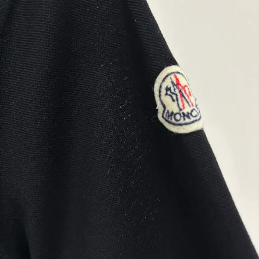 [BUNJANG] Moncler Patch Polo Shirt / [L]몽클레어 와펜패치 pk 카라티