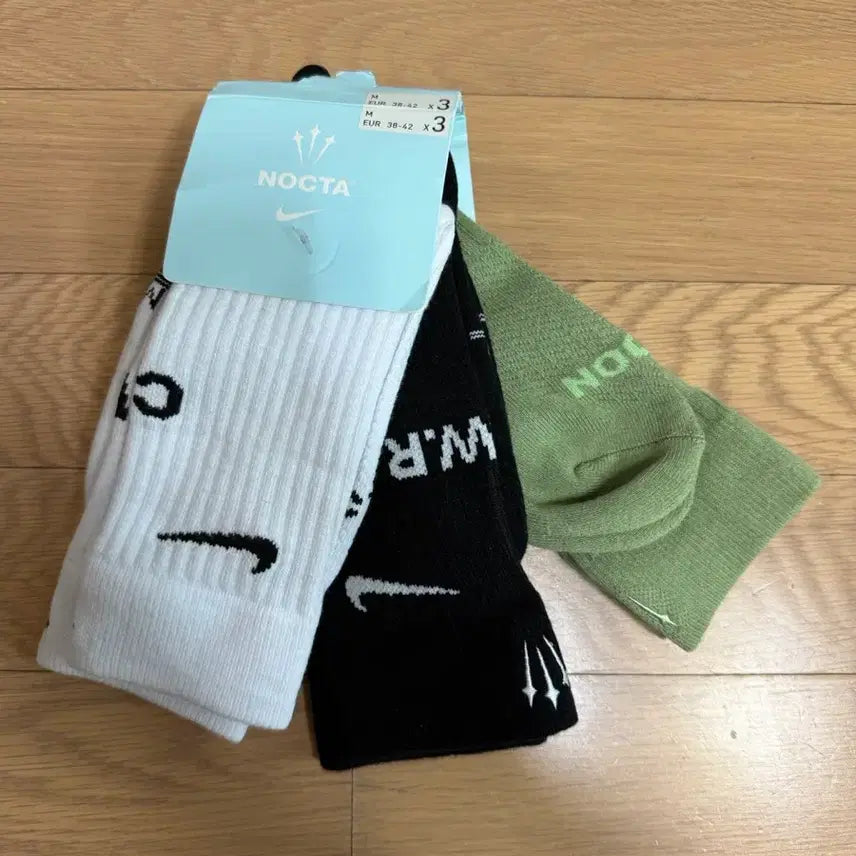 [BUNJANG] Nike x NOCTA Crew Socks Multi-Color 3-Pack / [M] 나이키 x NOCTA 녹타 크루 삭스 양말 멀티컬러 3PACK