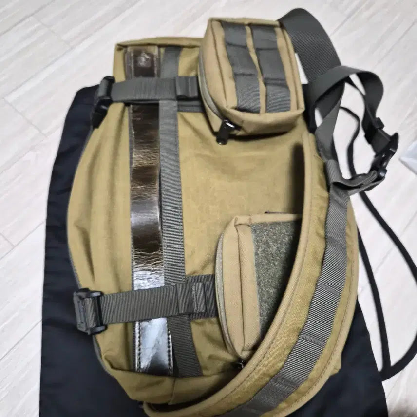 [BUNJANG] Wootan Craft Easy Rider V2 10L Shoulder Bag / 우탄크래프트 이지 라이더 V2 10L