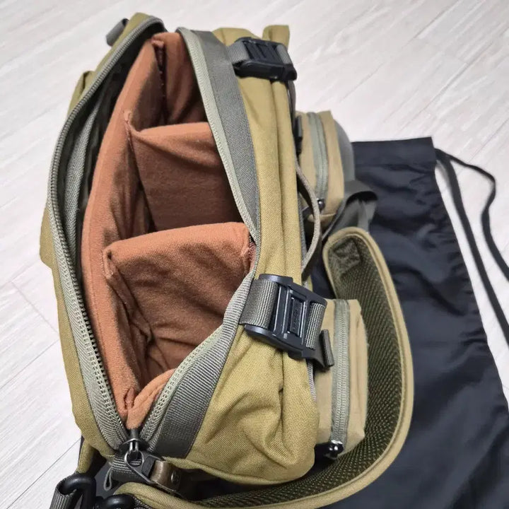 [BUNJANG] Wootan Craft Easy Rider V2 10L Shoulder Bag / 우탄크래프트 이지 라이더 V2 10L