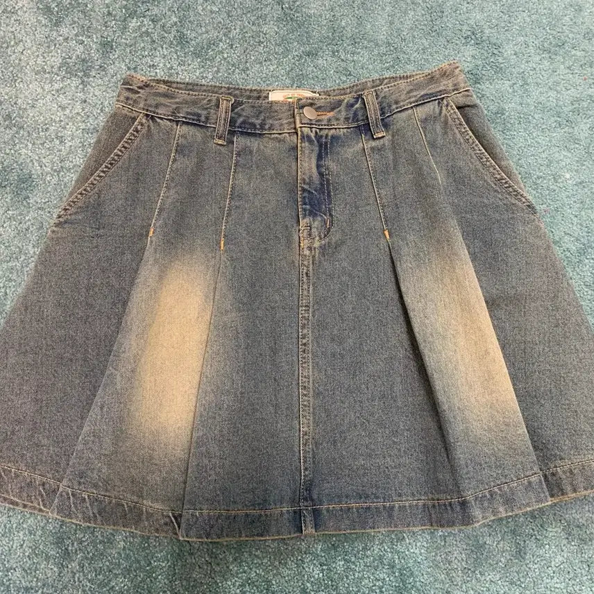 [SOLD OUT] OOT 빈티지 워싱 데님 플리츠 스커트