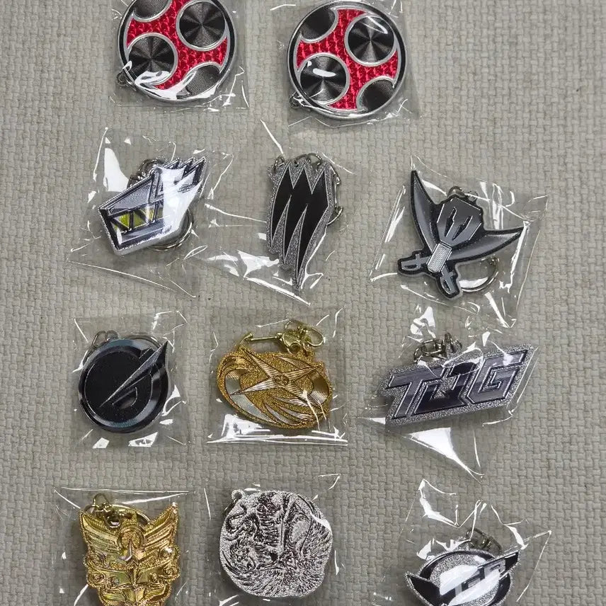 [BUNJANG] Super Sentai Series Emblem Keyring / 전 슈퍼전대전 공식굿즈 전대 로고키링