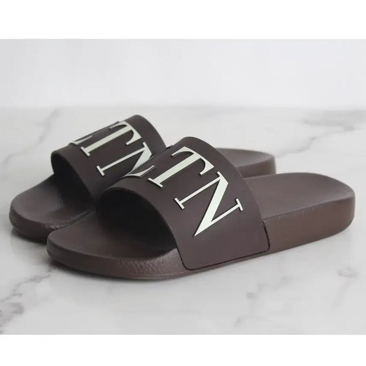 [BUNJANG] Valentino VLTN Logo Slide Sandals / [N급]발렌티노 VLTN 로고 슬라이드 슬리퍼 39(240)