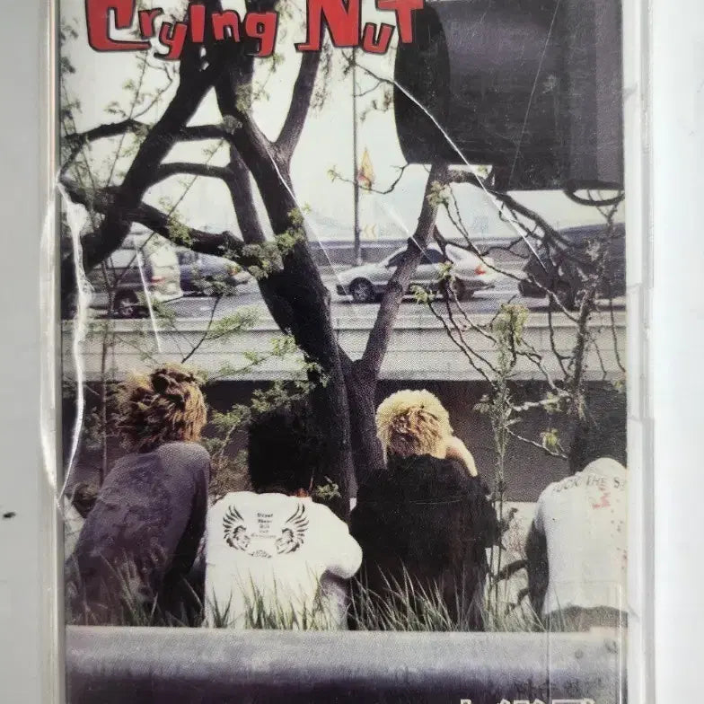 [BUNJANG] Cry-Nuts 3rd Album Cassette Tape / 크라잉넛 3집 카세트 테이프 (밤이깊엇네 수록곡)