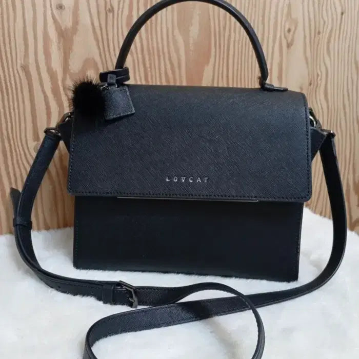 [BUNJANG] Lovecat Leather Black Tote &amp; Cross Bag / 러브캣 가죽 블랙 토트앤크로스백