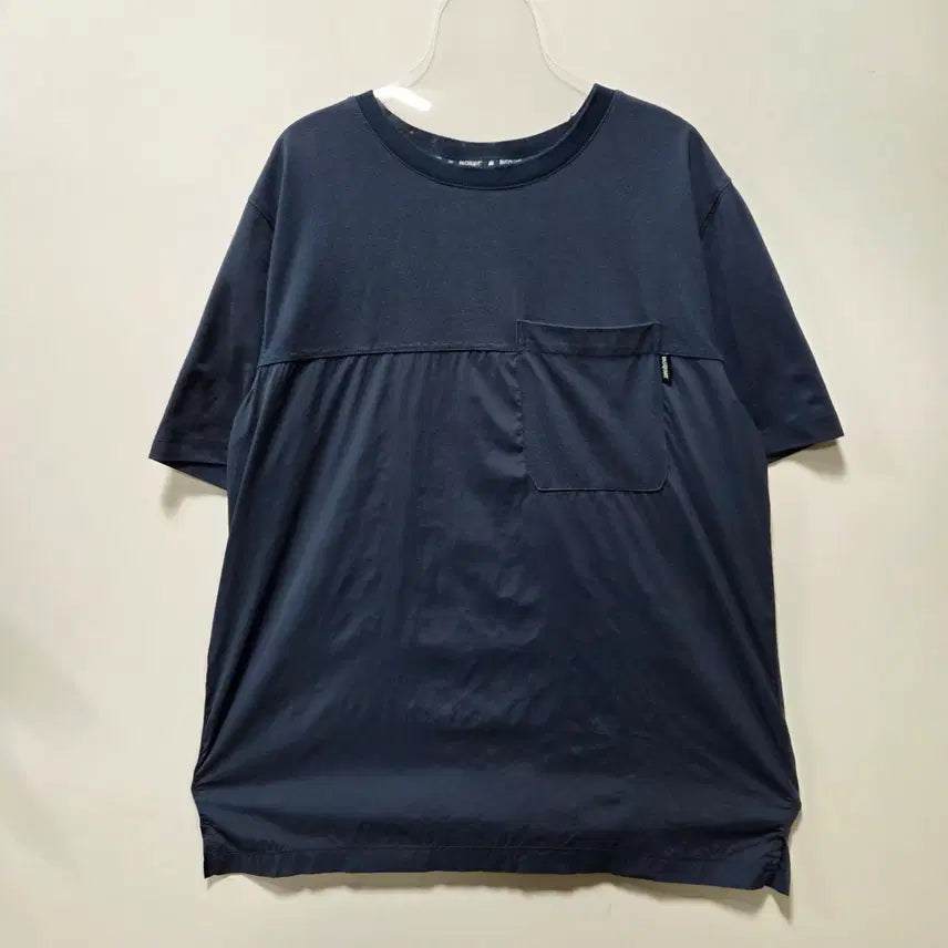 [BUNJANG] Jean-Michel Basquiat Woven Pocket Short Sleeve T-Shirt / 장미쉘바스키아 우븐 포켓 반팔 티셔츠 100 26050714