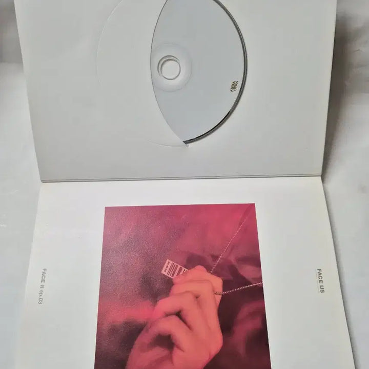 [BUNJANG] VERIVERY FACE it ep.03 Autographed CD / (비매)베리베리 FACE it ep.03 사인 cd 입니다