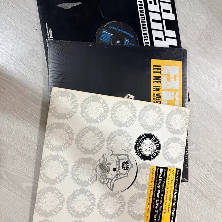 [BUNJANG] Hip Hop Single LP Vinyl Bundle Set (70 records) / hiphop single lp vinyl (70장)일괄판매