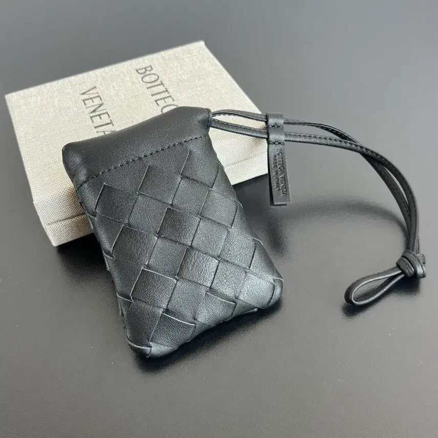 [BUNJANG] Bottega Veneta Intrecciato Woven Card Holder Keychain / 보테가베네타 뜨개 카드지갑 키링