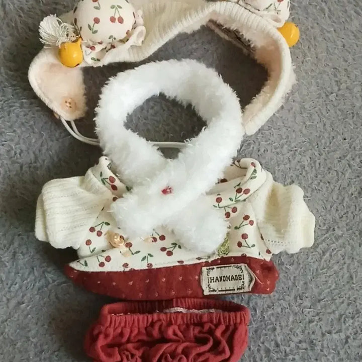 [BUNJANG] 20cm Doll Clothes Set (Headband, Scarf, Top, Bottom) / 20cm 솜인형옷 인형옷 판매 양도합니다 !