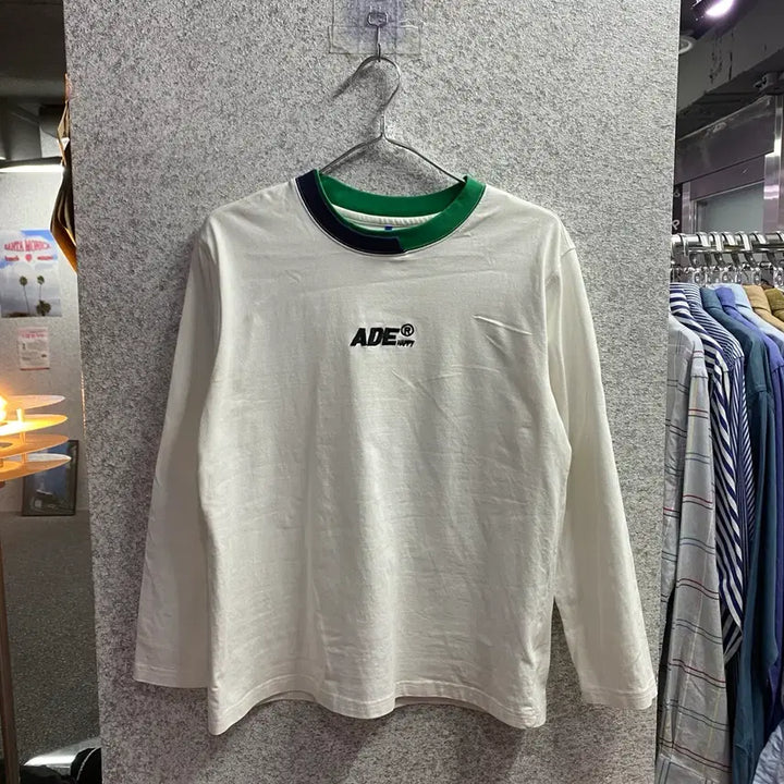 [BUNJANG] Ader Error Color-Block Neckline Center Logo Sleeve T-shirt / 아더에러 배색 넥라인 센터로고 슬리브티셔츠 B4697
