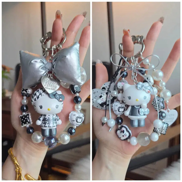 [BUNJANG] Sanrio Hello Kitty Beaded Charm Keychain Strap for Phone and Bag / 산리오 헬로키티 비즈 키링  열쇠고리 핸드폰 스트랩 가방 고리