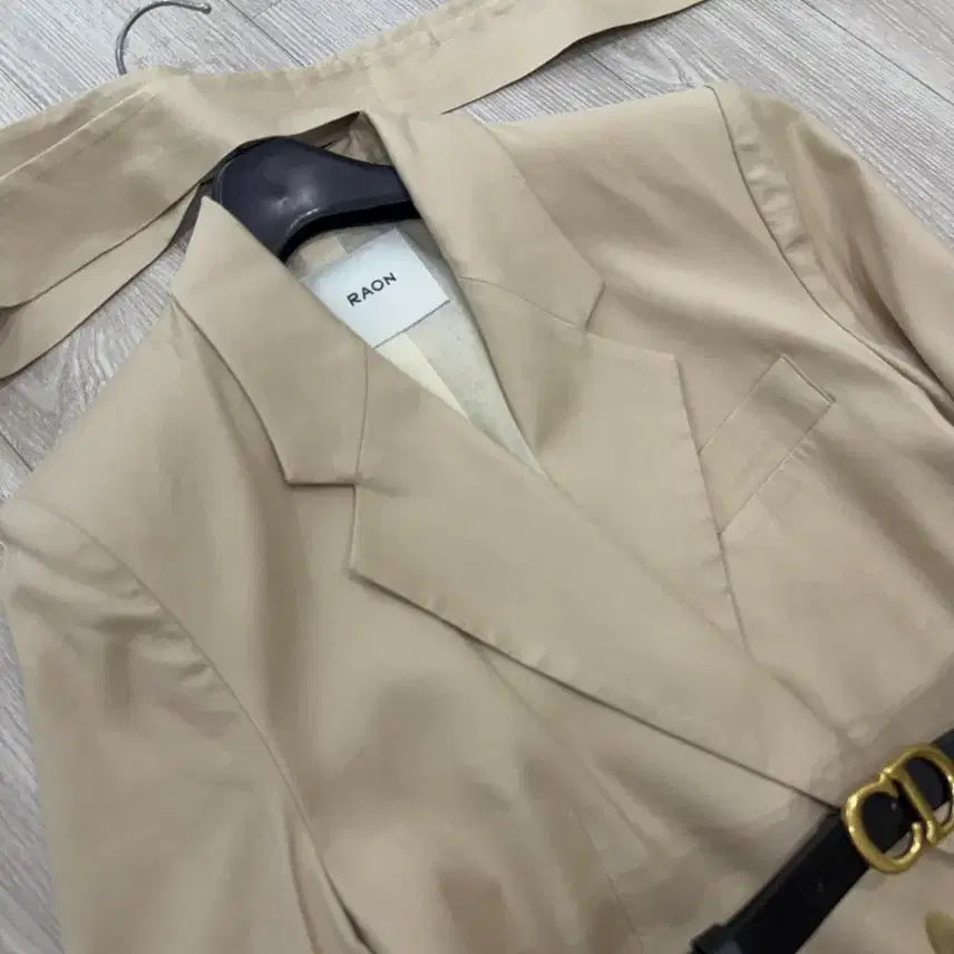 [BUNJANG] RAONCOMPANY Belted Jacket (Size 55-66) / RAONCOMPANY 라온컴퍼니 벨티드자켓(55-66)