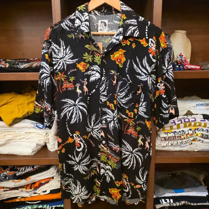 [BUNJANG] McCOY by Gill Hawaiian Shirt - Black Palm Tree &amp; Hula Dancer Print / 90 vintage McCOY by Gill 하와이안 셔츠