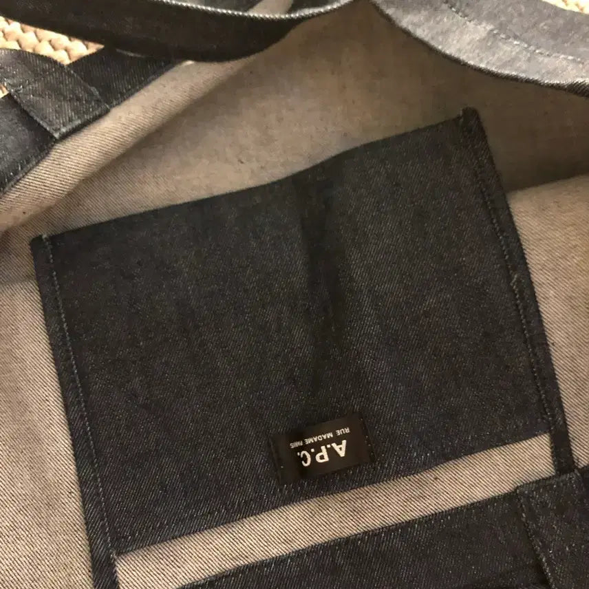 [BUNJANG] A.P.C. Daniela Denim Tote Bag / A.P.C. 다니엘라 데님 토트백