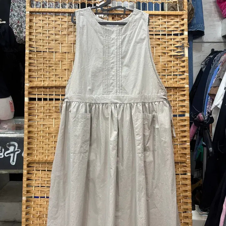 [BUNJANG] Layered Vest Dress with Side Slits - Beige / 레이어드 조끼 원피스