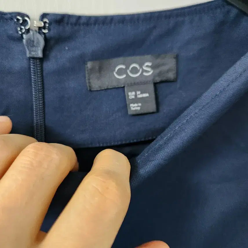 [BUNJANG] COS Navy Volume Dress / COS 볼륨 원피스 55