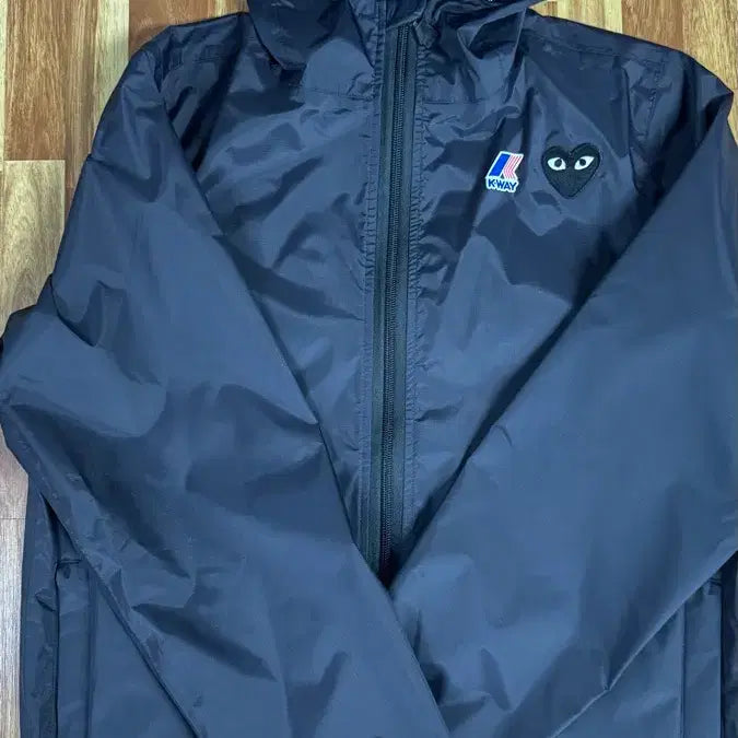 [BUNJANG] Comme des Garçons PLAY x K-Way Full Zip Jacket Black / 플레이 꼼데가르송 까웨 풀 집 자켓(블랙)
