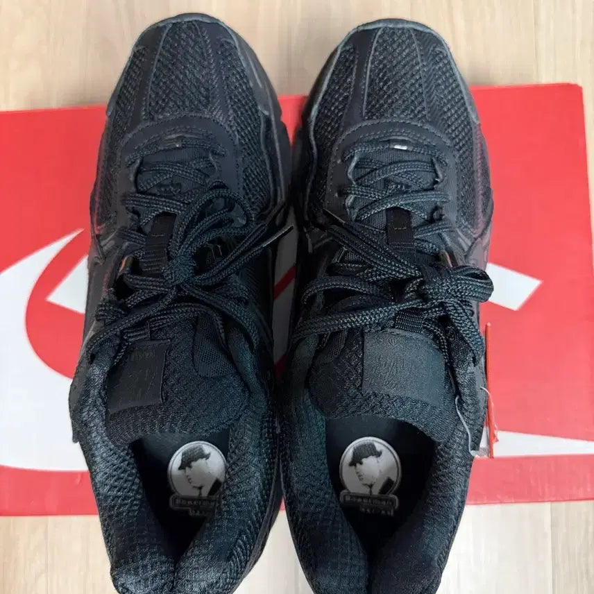 [BUNJANG] Nike Zoom Vomero 5 &