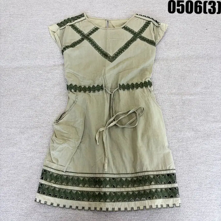 [BUNJANG] Ethnic Midi Dress with Adjustable Waist - Khaki / 카키색 에스닉 원피스 끈조절 가능 0506(3)