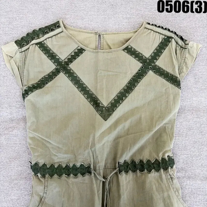 [BUNJANG] Ethnic Midi Dress with Adjustable Waist - Khaki / 카키색 에스닉 원피스 끈조절 가능 0506(3)