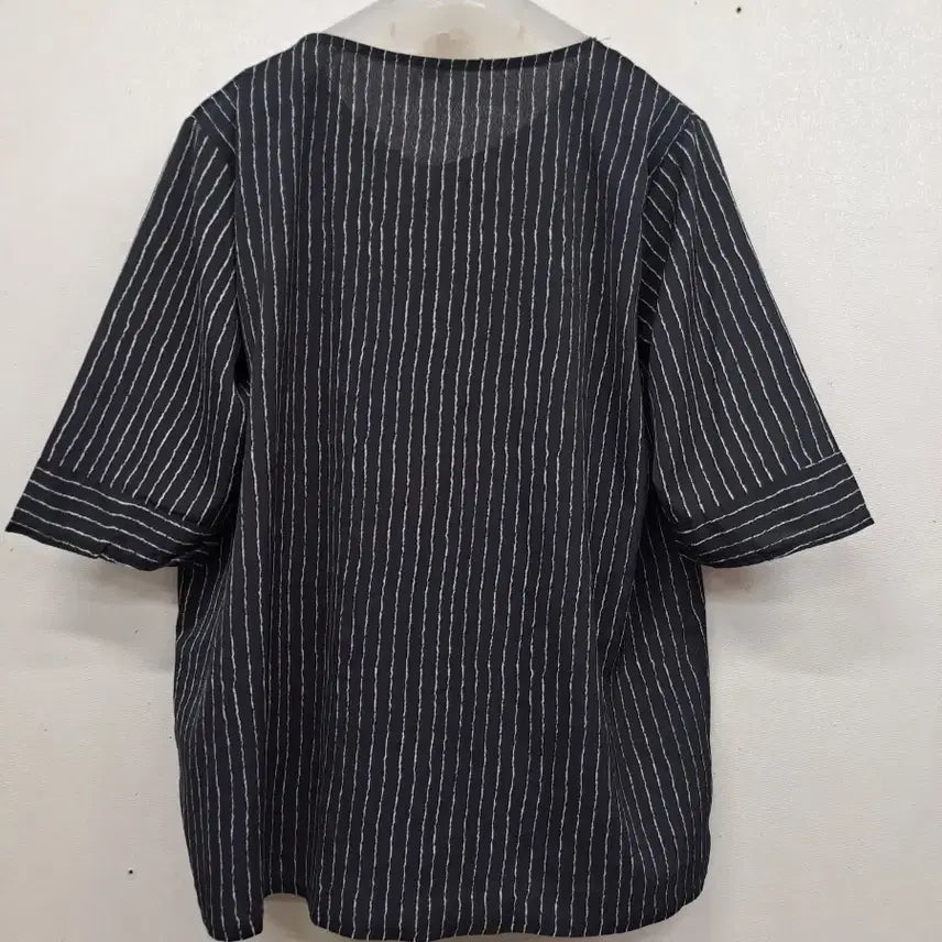 [BUNJANG] Stripe Chiffon Shirt Size 66 / 스트라이프 쉬폰셔츠66