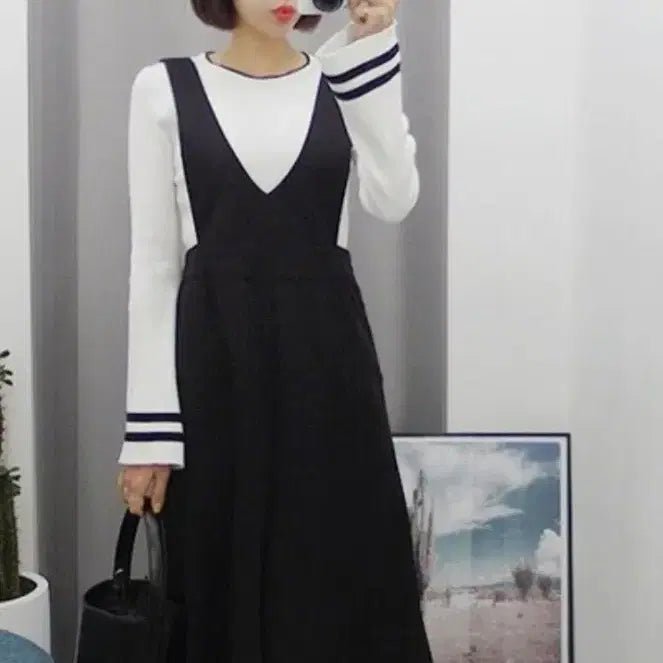 [BUNJANG] Black V-Neck Wide Jumpsuit Dress / 블랙 V넥 와이드 점프슈트 원피스