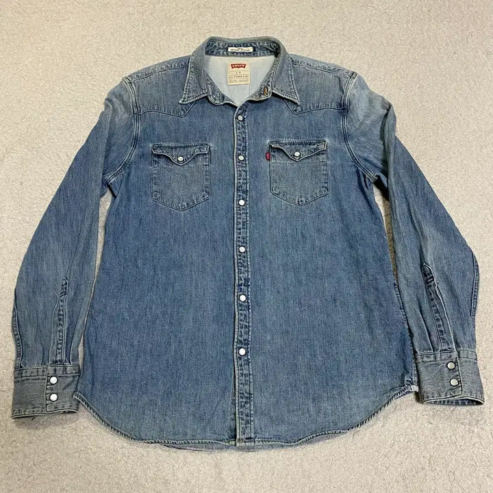 [SOLD OUT] 리바이스 데님 웨스턴 셔츠 L 100
