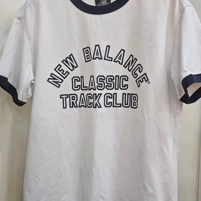 [BUNJANG] New Balance Ringer T-Shirt White Classic / 뉴발란스 링거 티셔츠 화이트 클래식
