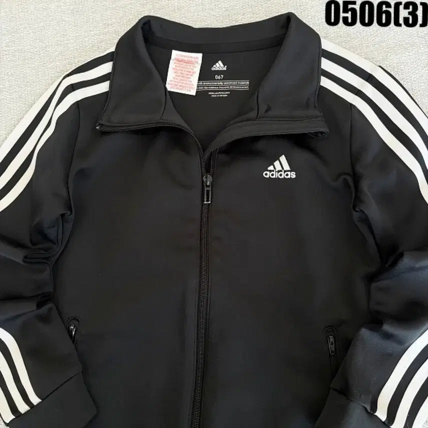 [BUNJANG] Adidas Three-Stripes Training Track Jacket Black / 67 아디다스 삼선 트레이닝 블랙 자켓 0506(3)