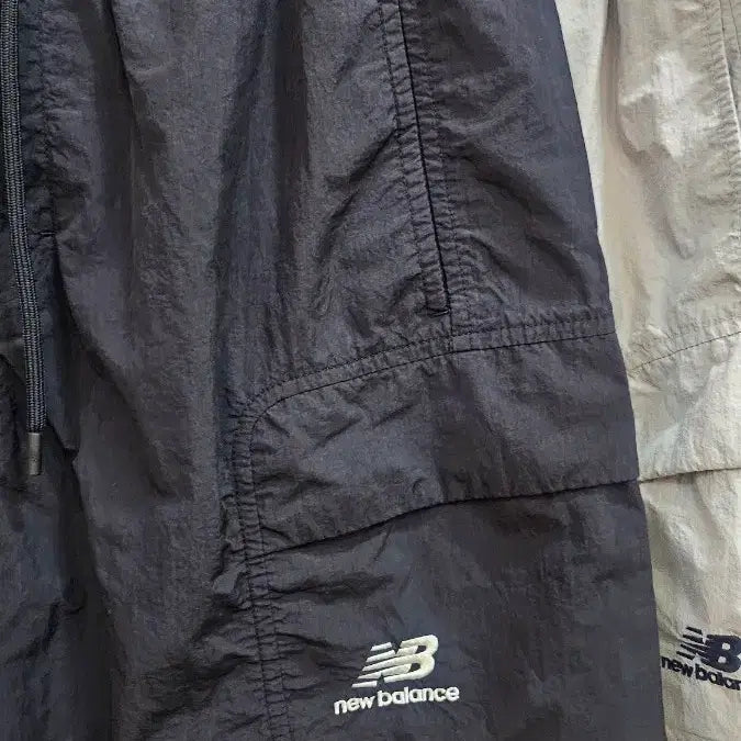 [BUNJANG] New Balance Black Woven Shorts / 뉴발란스 블랙 우븐반바지