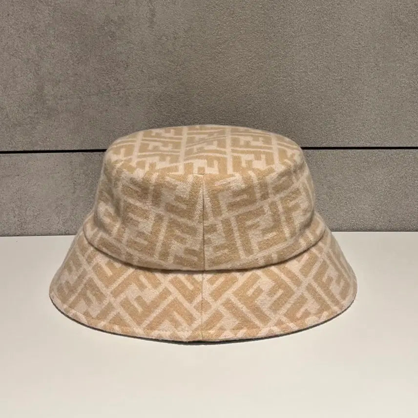 [BUNJANG] Fendi FF Logo Bucket Hat OS / [정품/OS] 펜디 FF로고 버킷햇