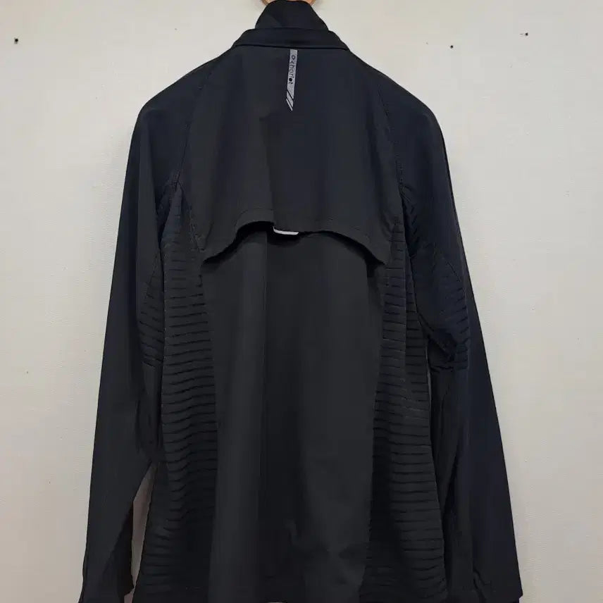 [BUNJANG] Black Zip-Up Jumper (Women&